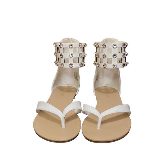 Shoe Dazzle Dackota Flat Sandals - Picture 1 of 13
